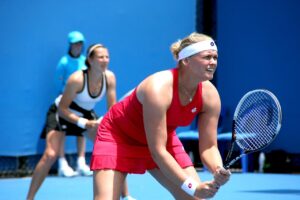 courtside tennis
